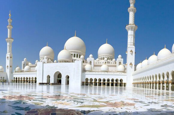 8 Days Riyadh - AlUla - Jeddah Tour Package