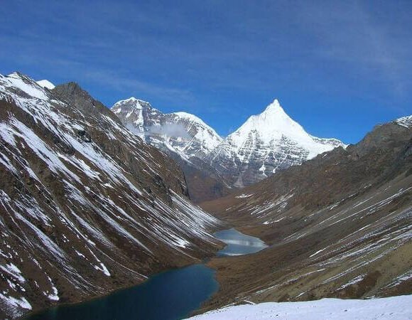 TREK TO THE GREAT HIMALAYAN NATIONAL PARK