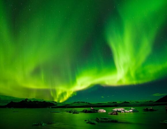 Alluring Iceland With Northern Lights Tour