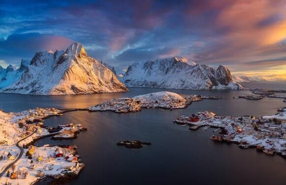 UNEXPLORED GREENLAND