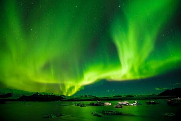 ALLURING ICELAND-NORTHERN LIGHTS TOUR