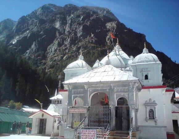 CHAR DHAM YATRA BY HELICOPTER