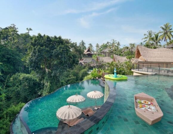 BALI TOUR -2N SEMINIYAK 3N UBUD